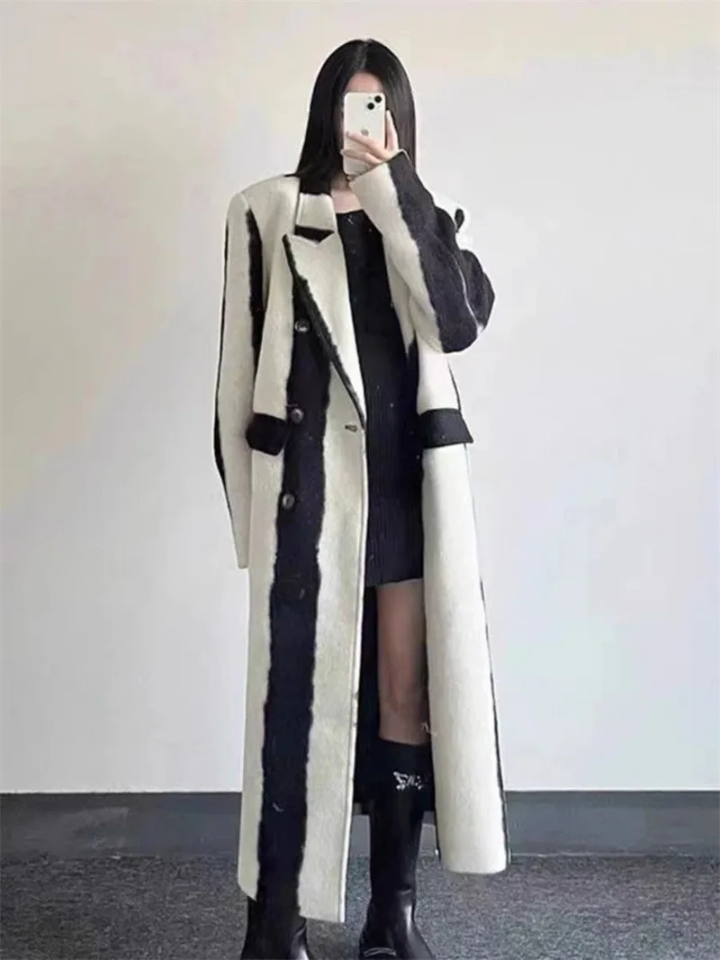 

Шерстяное пальто женское, зимнее корейское пальто 2025 года, полосатое, соответствующее цвету, дизайнерское, нишевое, среднее и длинное, свободное, утолщенное пальто Tide