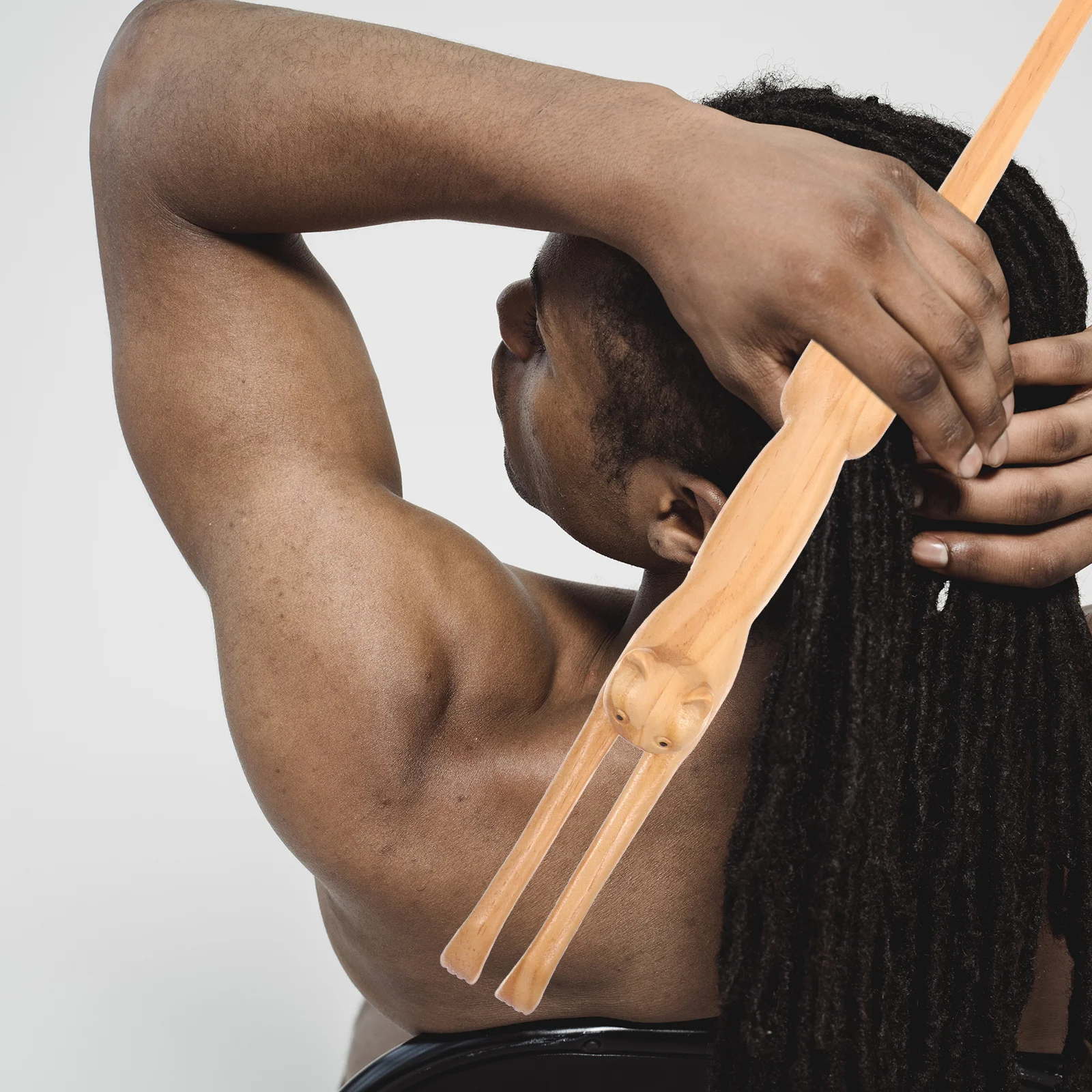 

Long Handle Cat Shaped Back Scratcher Wooden Itch Relief Tool Smooth Surface Portable Massager for Seniors Women Men Daily Use