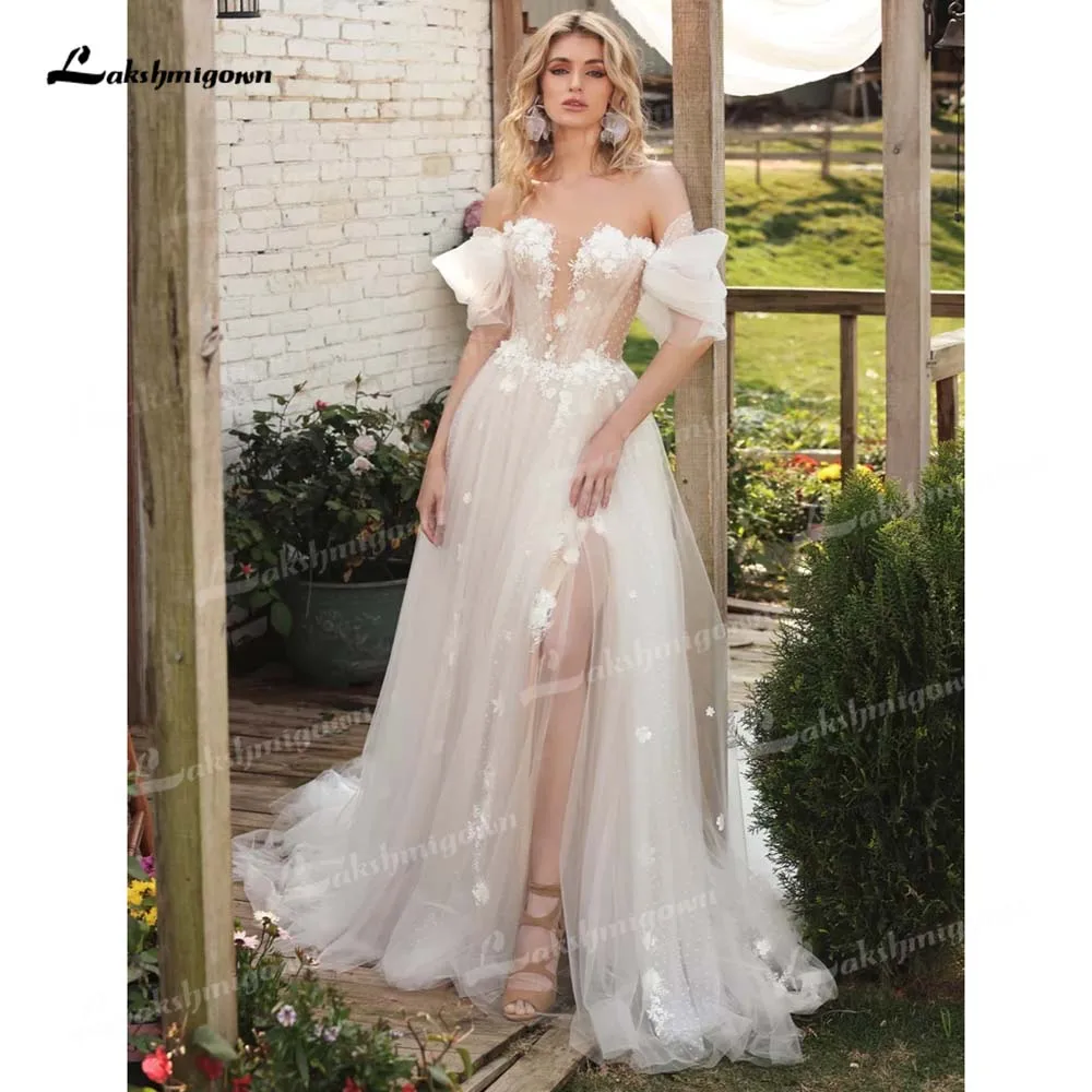 

Exquisite Lace Appliques A-Line Wedding Dress 2026 Split Front Off-The-Shoulder Sweep Train Bridal Gown Amanda Novias Customized