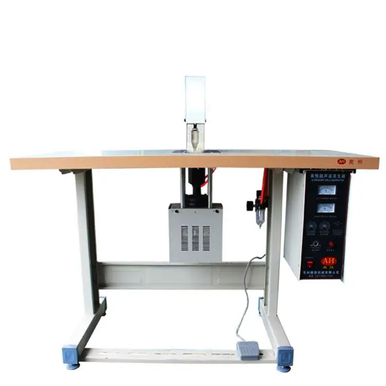 Good Quality Semi-Automatic Single Welding Head Make Fabric or Microfiber cloth15KHZ 1000W Power Spot Welding Machine