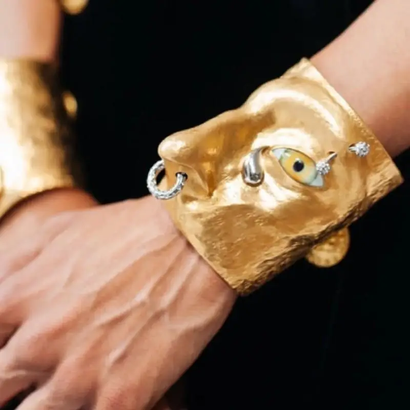 Exaggerated Vintage Three-dimensional Eyes Nose Bracelet For Women Fashion Facial Features Open Bracelet Jewelry Accessory Gifts
