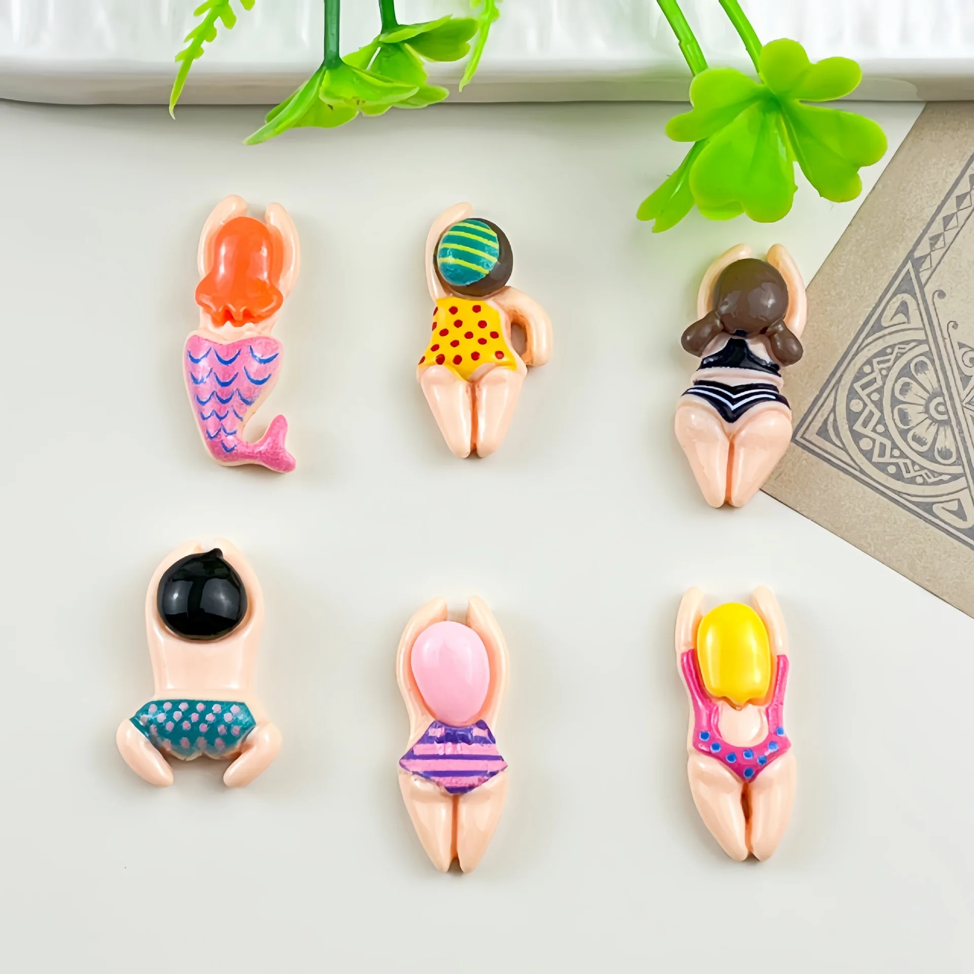 100pcs Cute Mini Swimming Boy Girl Resin Flatback Cabochon DIY for Phone Case Hairpin Keychain Earrings Scrapbook Shoes Buckle