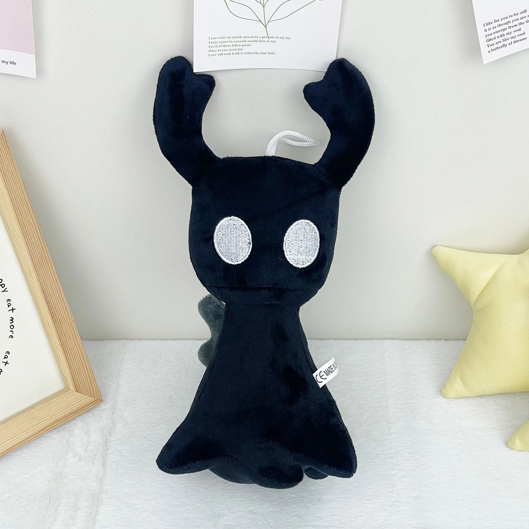 Gioco Hollow Knight Peluche Hollow Knight Peluche Bambole di peluche Gioco di cartoni animati Giocattoli per bambini Ventole Regalo Decorazione da scrivania per feste