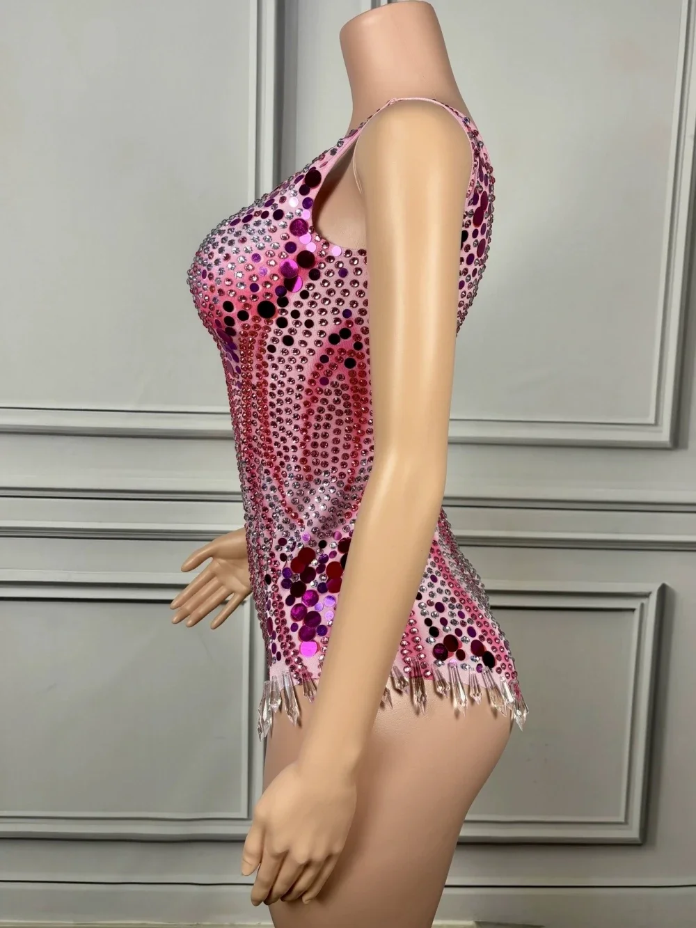 Bodysuit de lantejoulas sexy com diamantes, lantejoulas piscando, rosa, traje de desempenho para bar, boate, cantor, bailarino, desgaste do palco