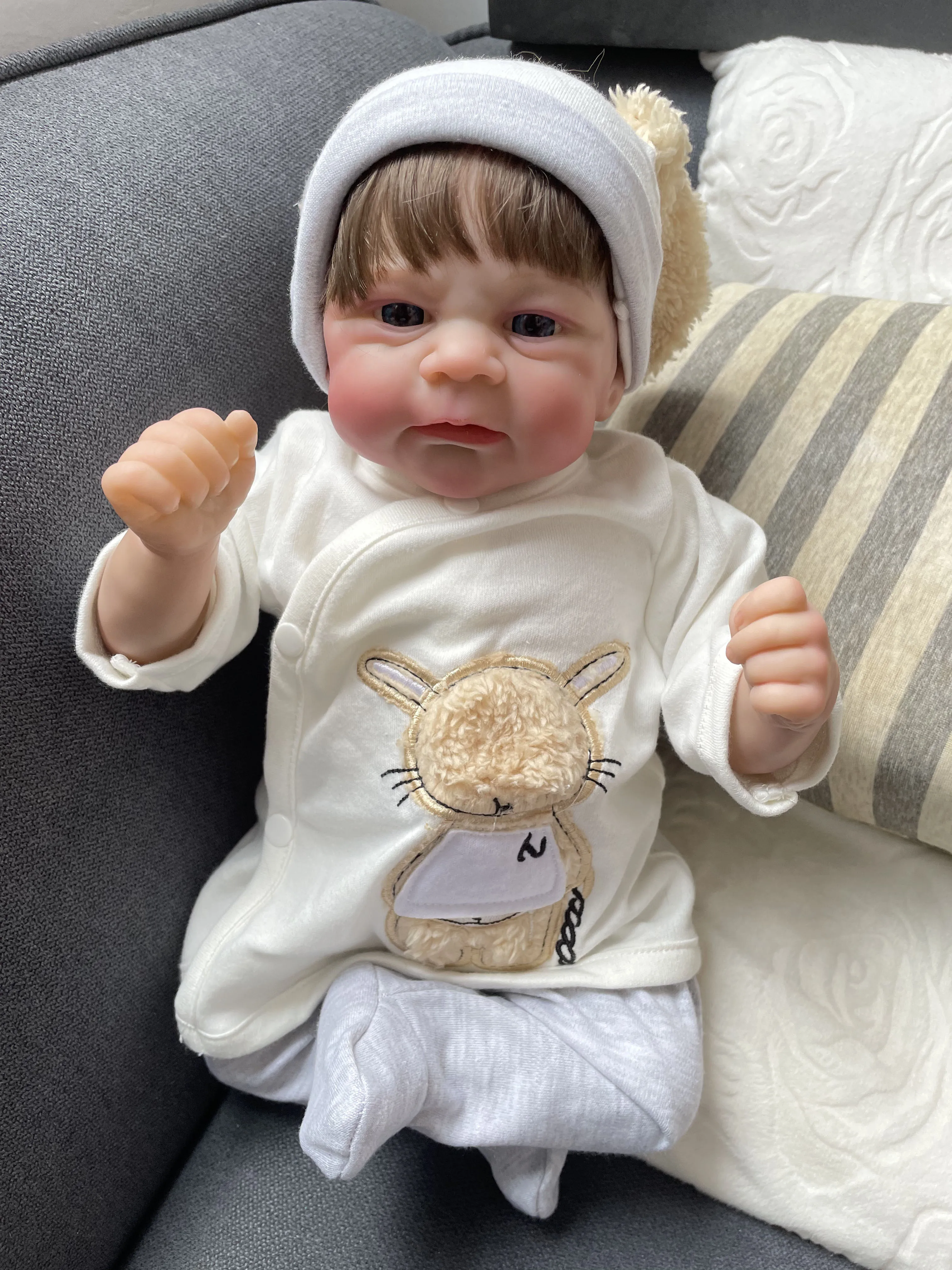 18 inch Elijah Zachte Doek Lichaam Levensechte Reborn Babypop Meerdere Lagen Schilderen 3D Huid Met Zichtbare Aderen Handgeworteld Haar