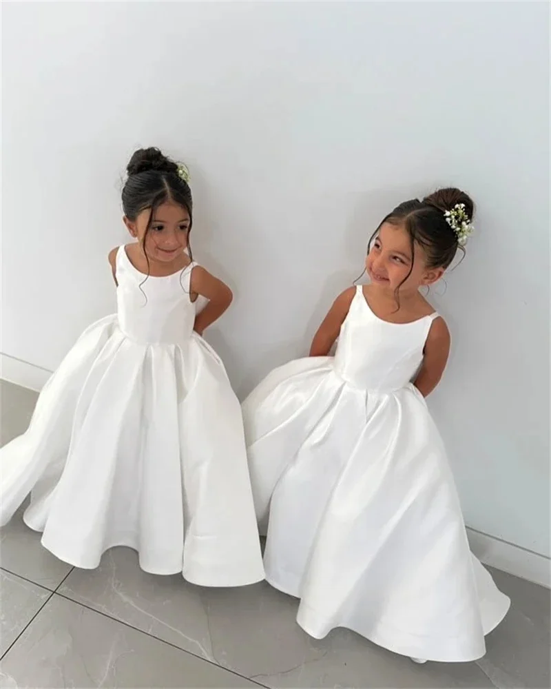 Custom Flower Girl Dress Wedding Dress First Christmas Party Sleeveless Satin Ball Gown Simple Princess Dress for Toddler Girl