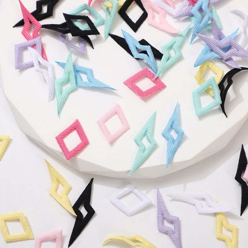 50-pcs-20mm-30mm-relampago-dupla-face-tecido-adesivos-oco-sapatos-quadrados-diy-sacos-de-roupas-joias-acessorios-decorativos