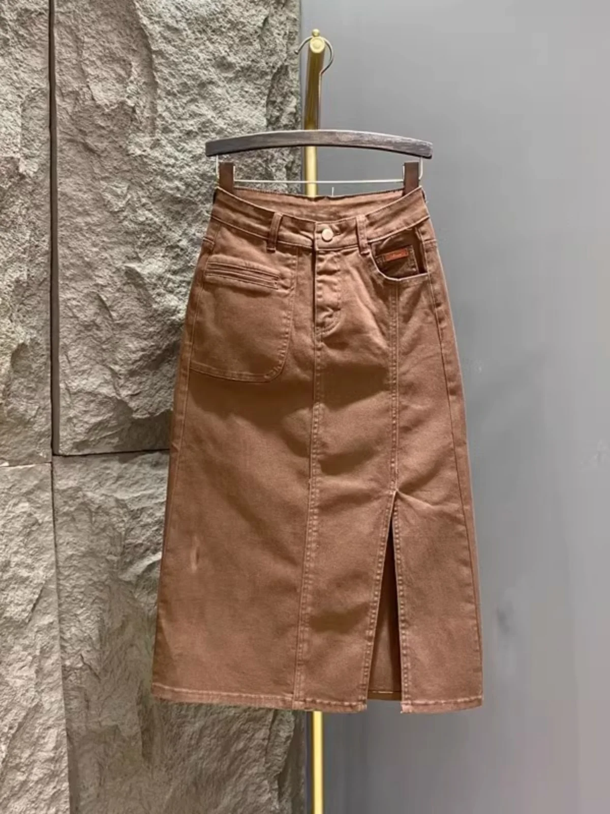 High Waist A-Line Midi Skirt Women's Denim Half Skirt Spring 2024 Elastic Side Slit Slimming Skirt Commute Style Pure Color
