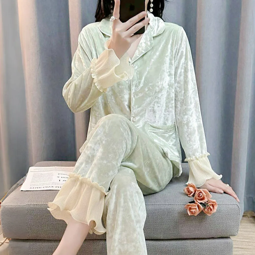 Women\'s Gold Velvet Pajamas Long-sleeved Suit French Ruffled Lace Fall And Winter New Warm Fashion Sweet Homewear