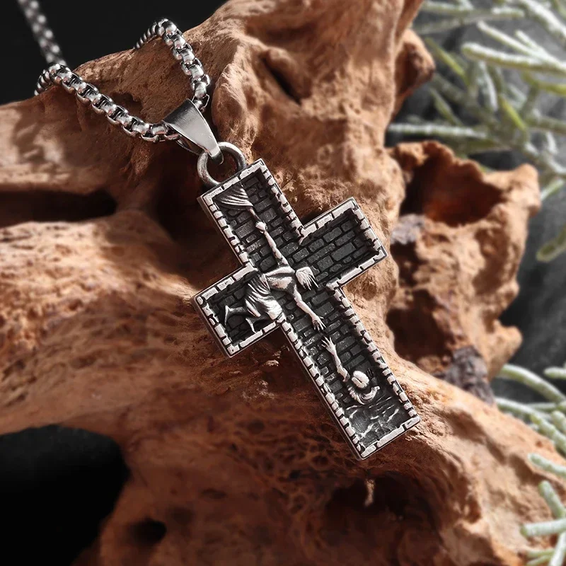 Stylish Cross Jesus Savior Pendant Necklace Men Personalized Punk Religious Prayer Amulet Jewelry