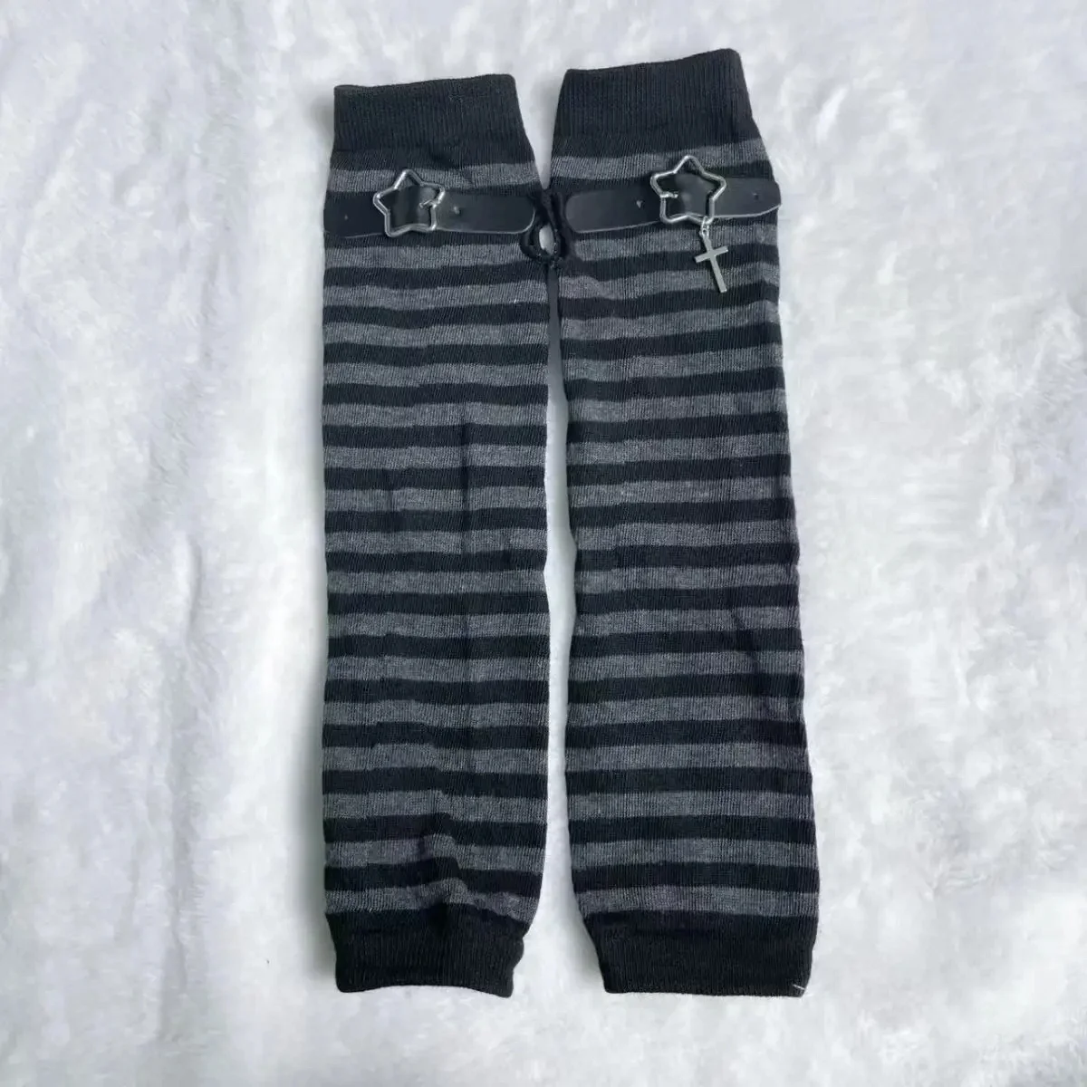 Guantes japoneses tejidos Lolita Y2k para niñas, moda gótica, cubierta de manga a rayas, calentadores de medio dedo, muñequeras para mantener el calor