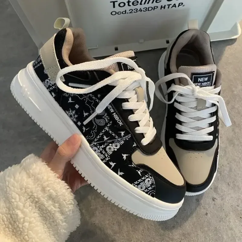 Winter New All-match Korean Version Thick-soled White Shoes Lovers Student Casual Sneakers Zapatillas Mujer 2024