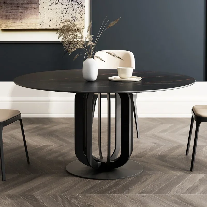 z Extrem schlichtes Esstisch-Set mit Schieferplatte und Metallgestell