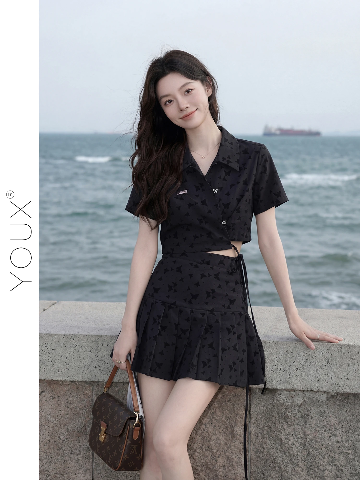 

Black Embroidery A-Line High Waist Slim Short Skirt Set Summer 2026 Fashion Ensemble Vintage Style Casual Wear