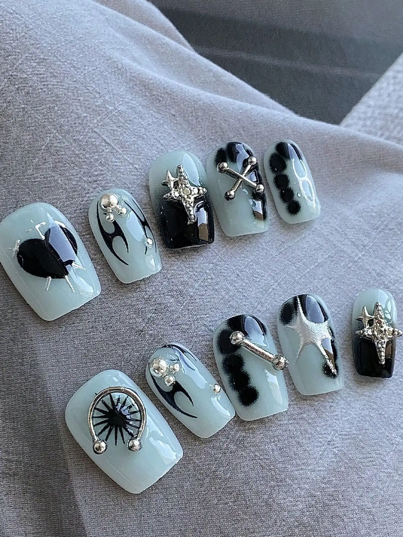 10 Pieces of Heartbreakingly Beautiful Handmade Wearable Nails with Heavy Metal Texture and Phototherapy, Real Photos of Wearable Nail Art