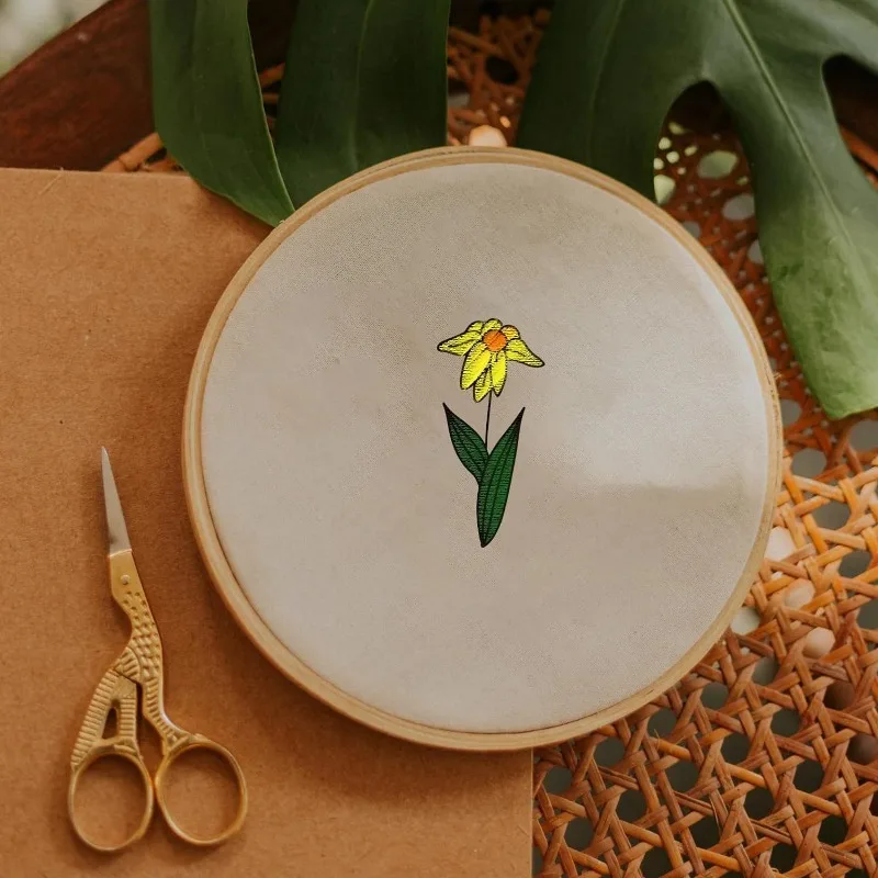 4 Sheets Flowers Pattern Water Soluble Hand Sewing Stabilizers for Fabric Embroidery Stitch for Embroidery Beginners Lovers