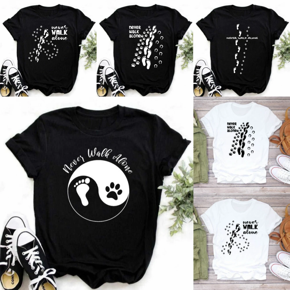 

Human Foot Dog Paws Printed T-Shirt Funny Women Tee Shirt Loose T Shirts Harajuku Aesthetic Black Tops Casual Pet Owner Clothes