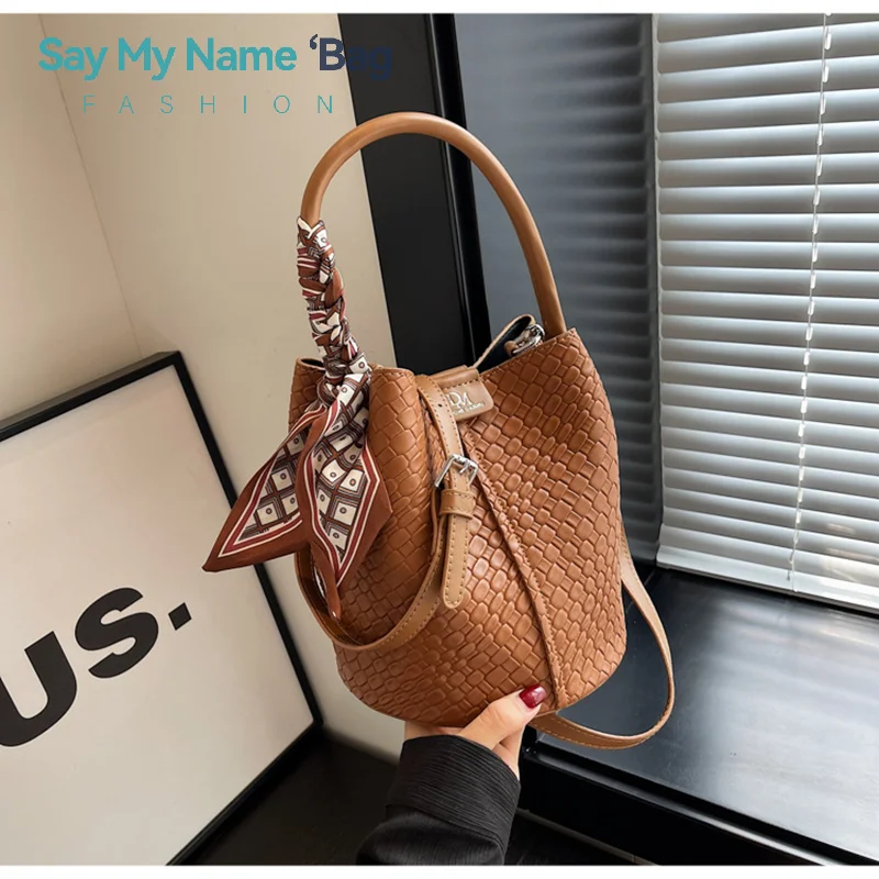 

Stylish Women Bucket Tote Bag, Solid Color Woven Effect Handbag Shoulder Crossbody Bag,Adjustable And Detachable Shoulder Strap