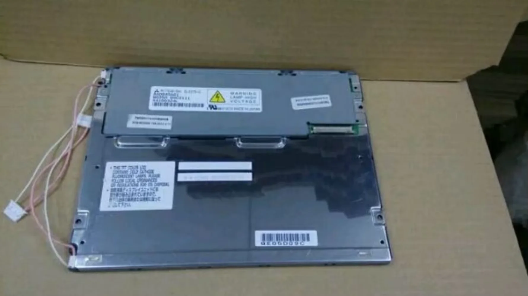 AA084SA01 original 8.4-inch industrial LCD display screen in stock