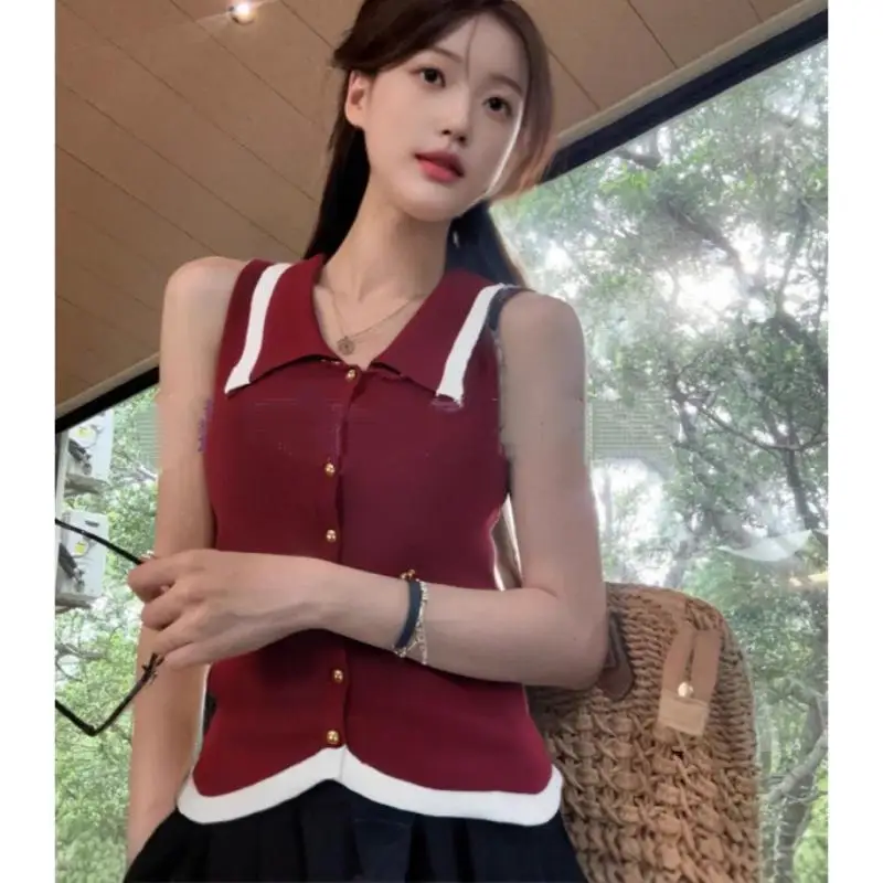 2026 Spring Summer New Women French Sleeveless Knitted Tops Small Fragrance Style Short Style Soft Skin Friendly Knitted Sweater
