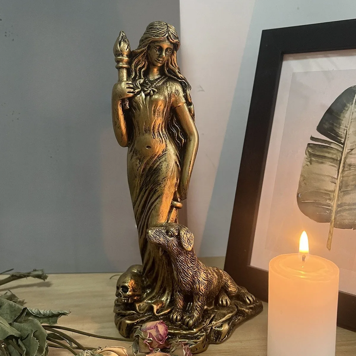 

Resin Goddess Statue Sculpture Figurine Retro Witch Statue Goddess Spiritual Figurine Craft Art Statue for Home Miniature Decor