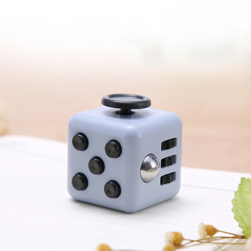 Einfarbige Fidget-Dekompressionswürfel zur Linderung von Stress, Autismus, Angstlinderung, Stressabbau für Erwachsene und Kinder, Anti-Stress-Fingerspitze