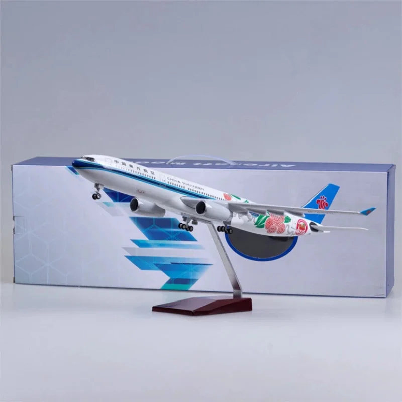 

47cm 1:135 Scale Resin Home Decor items A330 Air China Southern Airlines Lychee Model Planes Airplane Models Die-Cast Airplane
