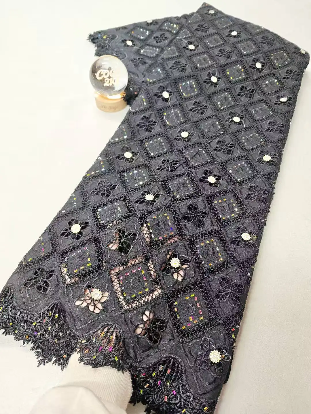 

High Quality African Nigerian Tulle Lace Fabric Embroidery Sequins French Guipure Fabric for Party/Wedding Dresses 5 Yards 2026