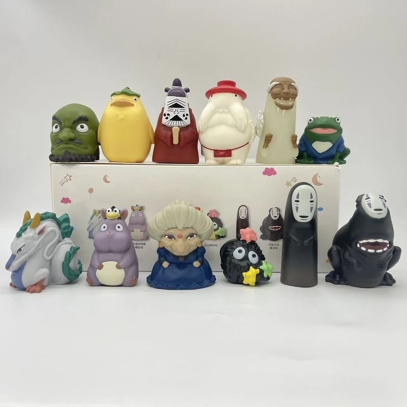 Spot Anime japonés dragón blanco bola de carbón elfo sin rostro muñeca de dedo masculino decoración caja ciega juego de dedo juguete regalo de cumpleaños