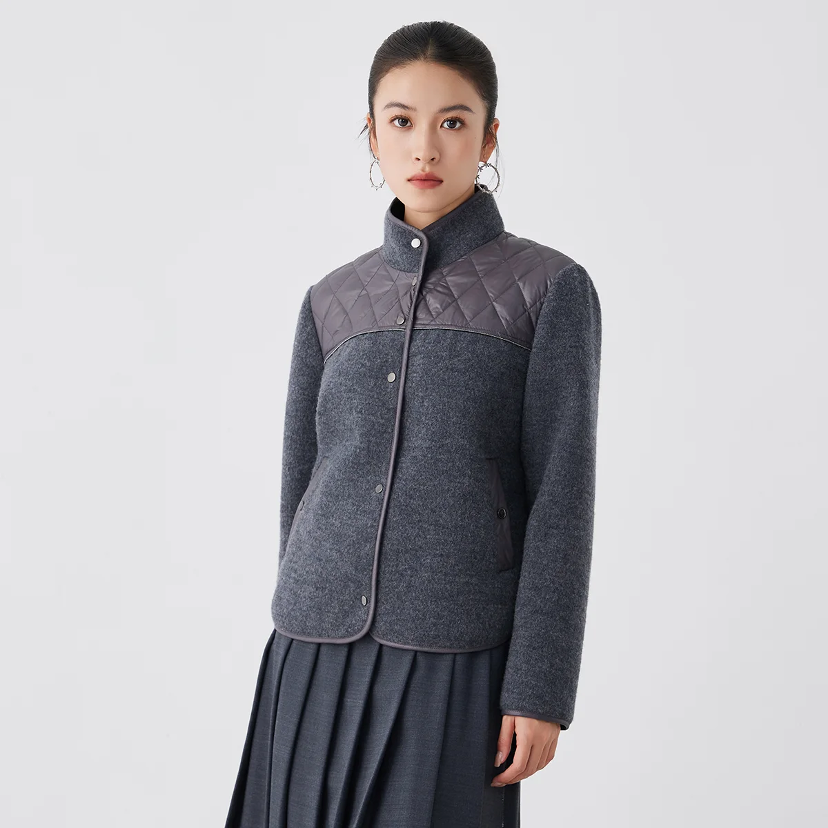 

K2699X High End Womens Wool Blend Quilted Panel Jacket Soft Structured Fit Elegant Luxury Outerwear