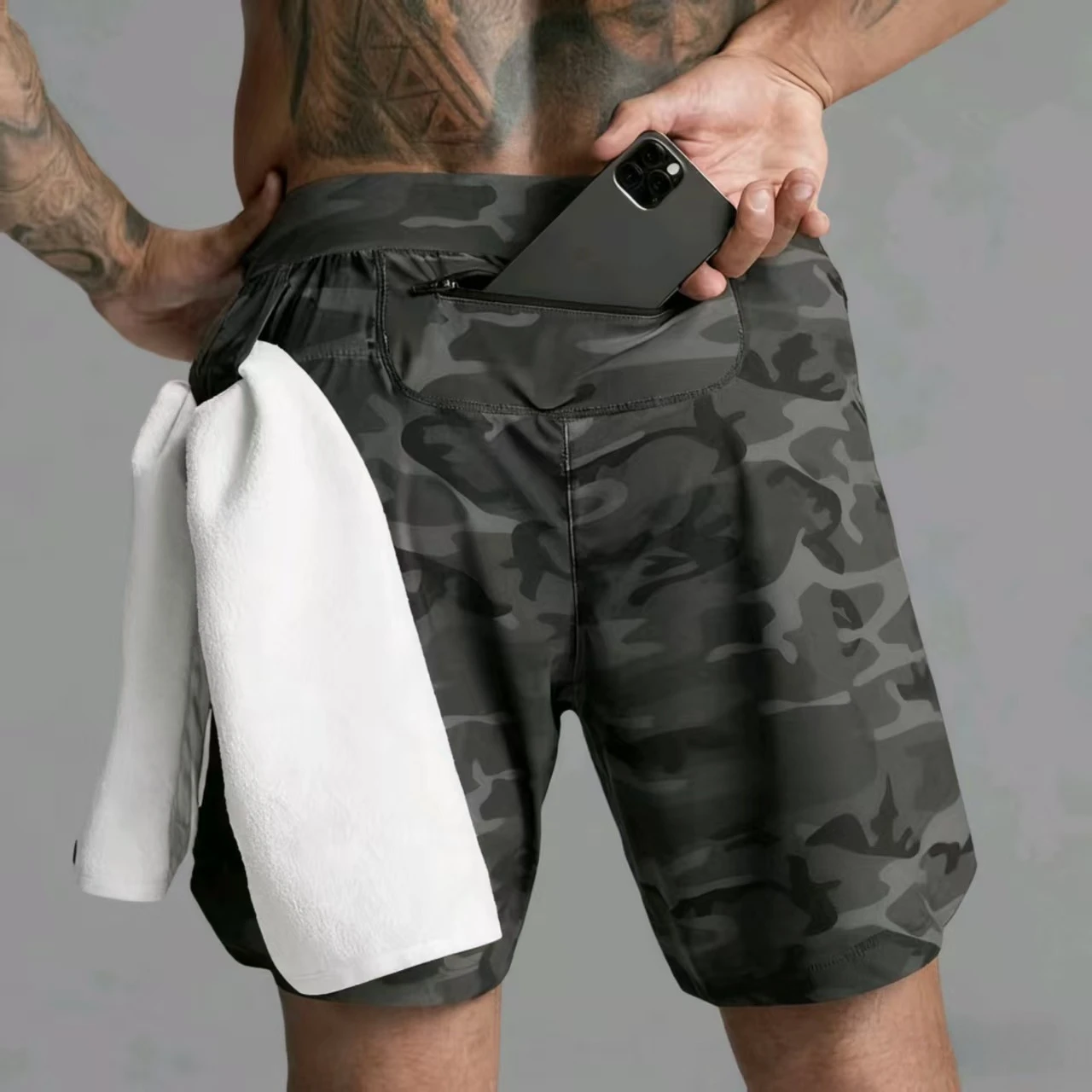 

Мужские универсальные стильные спортивные шорты — идеально подходят для бега, плавания, тренировок в тренажерном зале — модный дизайн вперед