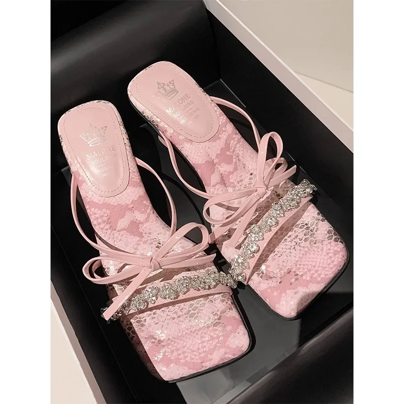 

French Pink Bow Water Diamond Slippers for Women's Summer Wear, 2024 New Fairy Style Stunning High-Heeled Sandals