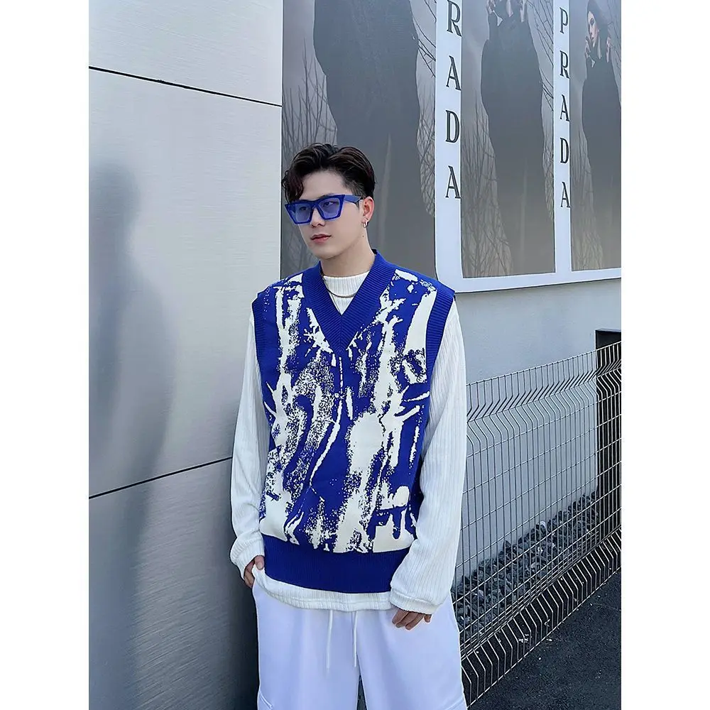 

2023 New Spring Fashion Vest Vest Men's Korean Version V-neck Sleeveless Sweater Men's Loose Casual Knitwear Boutique Clothing