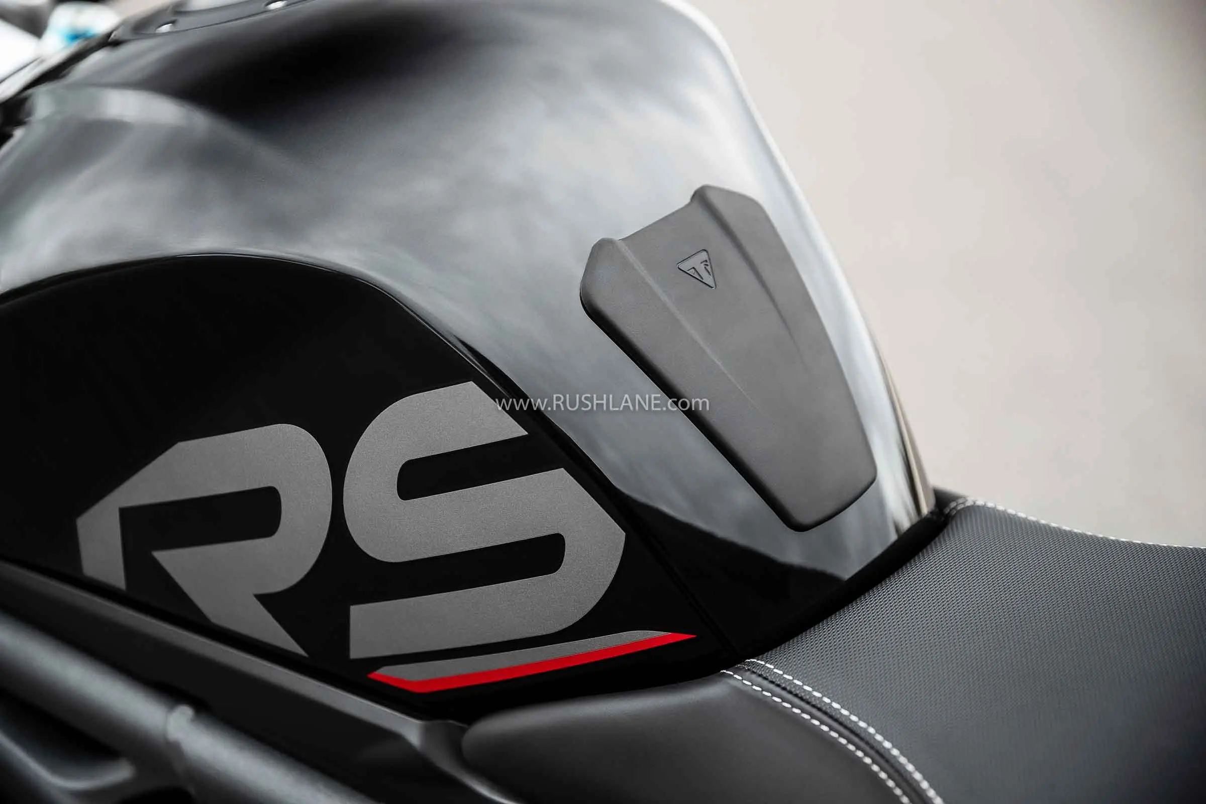 

For Triumph R1200RS Motorcycle Fuel Tank Pad Knee Protection Sticker Kit R1200 RS R1200 Custom Fit Protection Decal Set