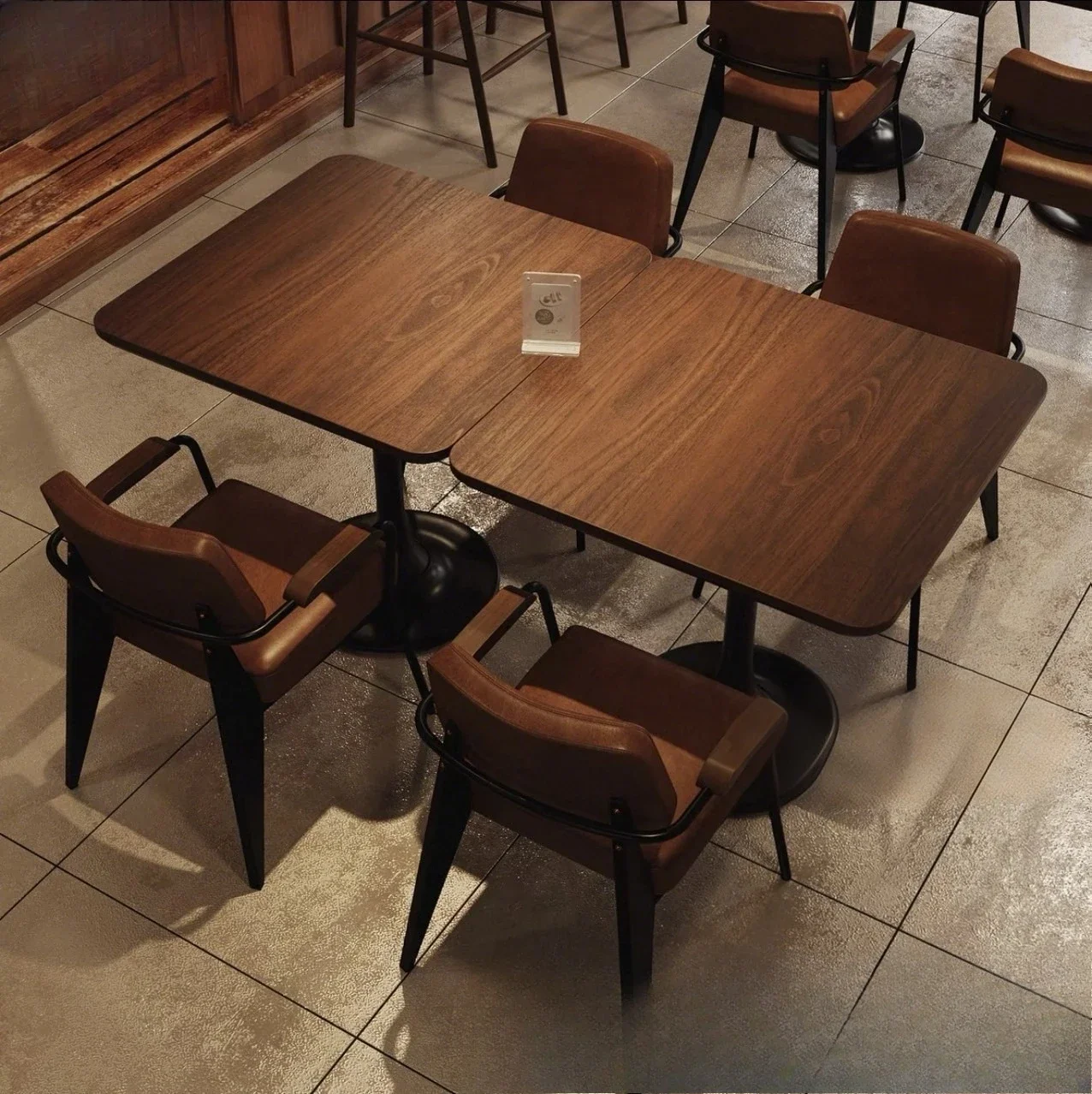 Meja makan kayu solid, meja dan kursi bergaya abad pertengahan Prancis, untuk katering restoran dan kafe komersial bergaya Barat, meja kue dari kayu walnut.