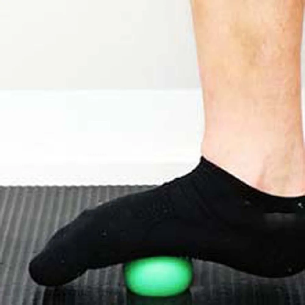 

Силиконовый массажный мяч для фасции, 6,35 см, портативный подошвенный тренажер, сфера, профессиональный однотонный мяч для расслабления мышц, талии