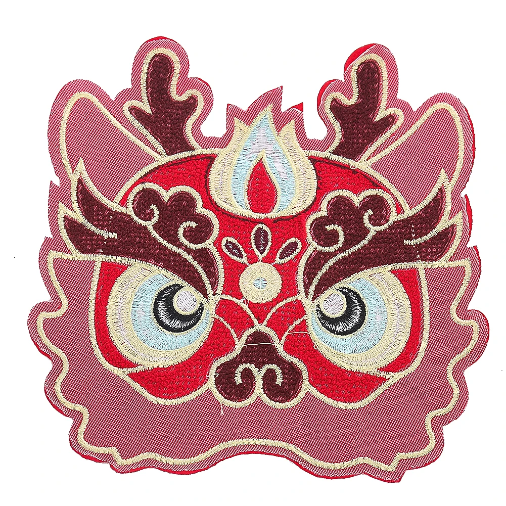 Cinese Lucky Lion Dragon Patch ricamo Applique cucire su emblema capodanno Decor vestiti abbigliamento forniture per cucire distintivo asciugamano
