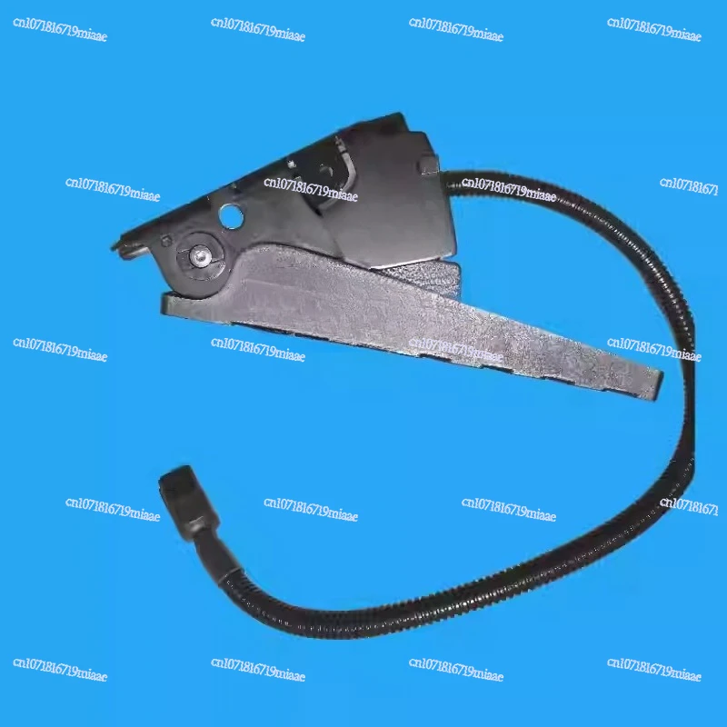 

Accelerator Pedal 17429183 for wheel loader L110H L120H L150H L180H L220H L260H