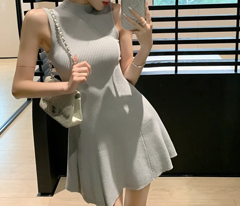 

Spring/Summer New Fashion Sleeveless Slim Fit Knitted Solid Color Dress For Women,5 Colors