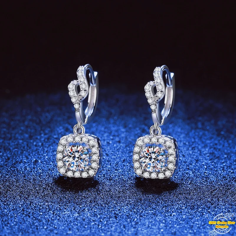 

1.0ct Moissanite S925 Silver Drop Earrings for Women Plated Platinum Enwind Pattern Ear Stud Lover Gift Jewelry Wholesale