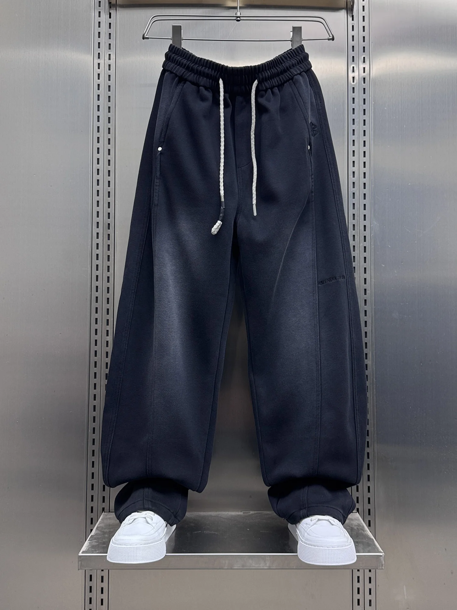 

Trendy Men's Spor Sweatpants Loose Straight Leg adual Wa Casual Pants Autumn Winter High Street American Sle Loose Fit