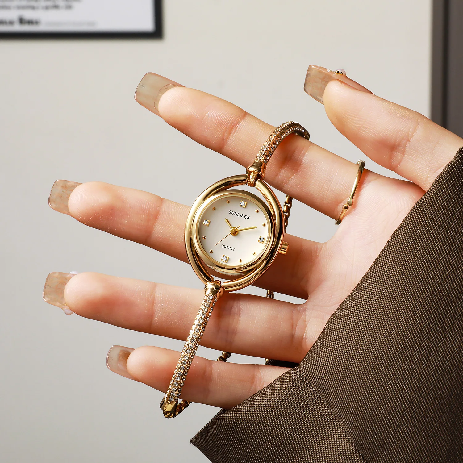KAIRIS Women's Luxury Bracelet Watch Quartz Wristwatch Gold Silver Oval Dial Rhinestone Chain Fashion Jewelry Gift