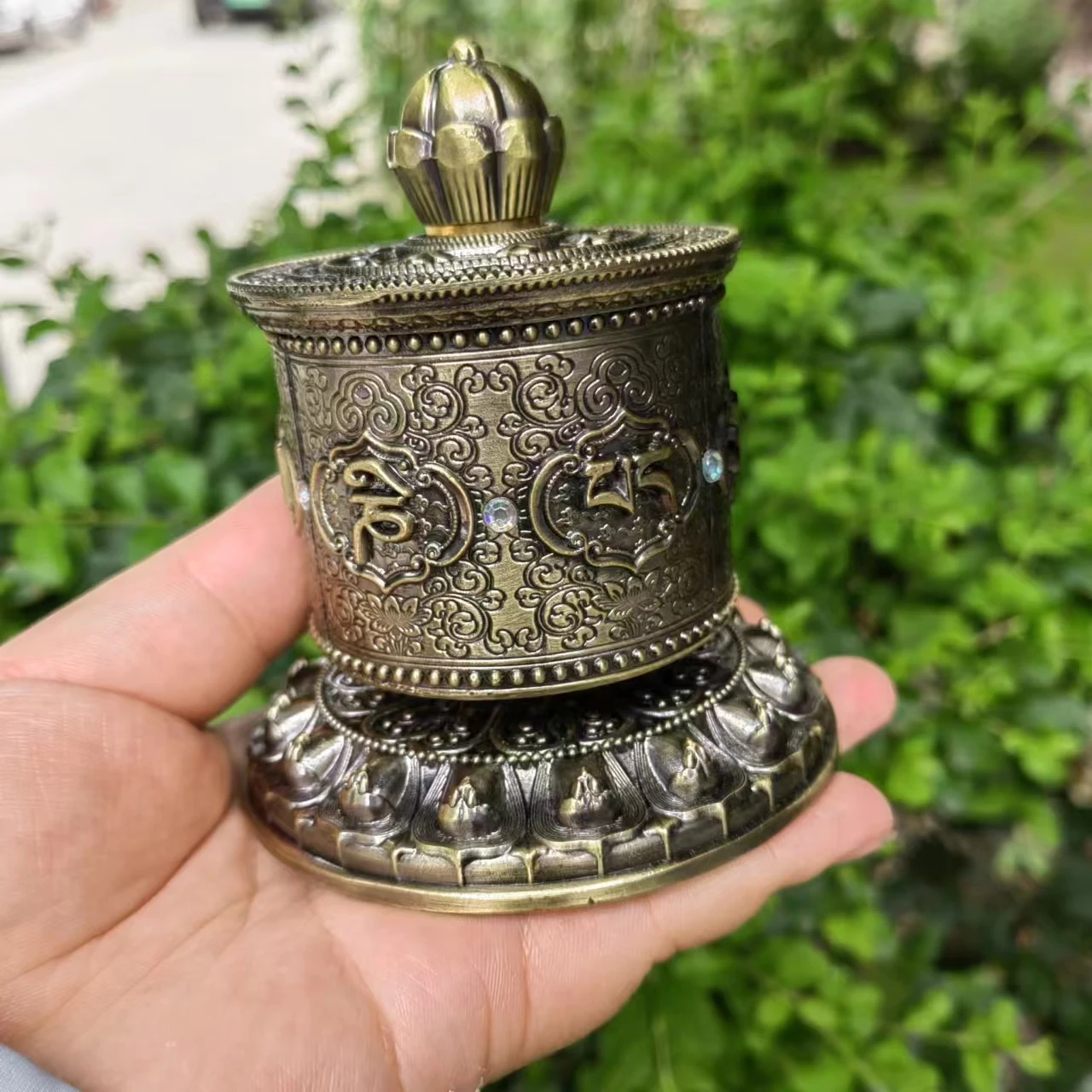 Tibetan Buddhist Handcrafted Prayer Wheel Wall Hanging Nepal Om Mani Mantra Copper Held Prayer Wheel  Tibetan Prayer Wheel for