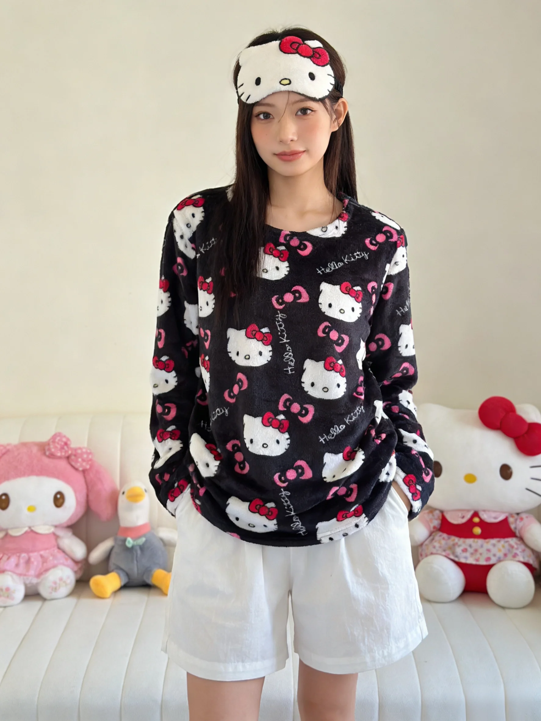 

Фланелевые пижамы Hello Kitty, черный теплый наряд, комплект для лучших подруг в стиле Y2K, образ для вечеринки! Идеальный подарок на праздник!