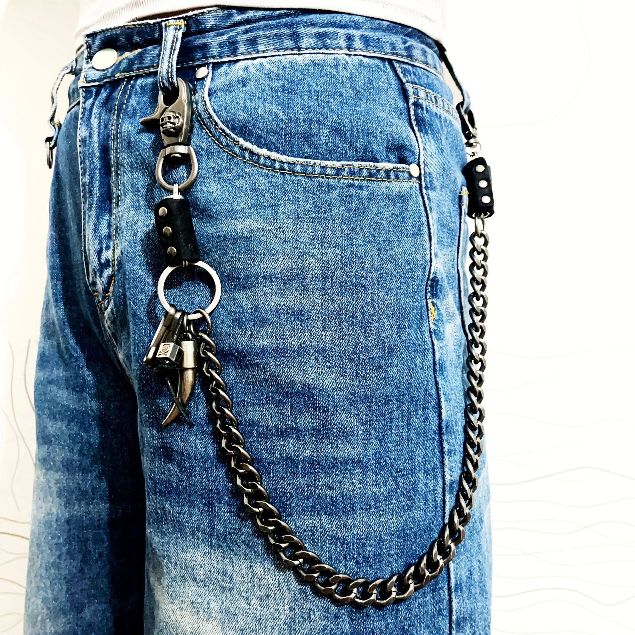 

Men's Punk Gothic Style Wallet with Pants Chain Key Holder for Jeans And Trousers Fashionable Men's Accessory Gift
