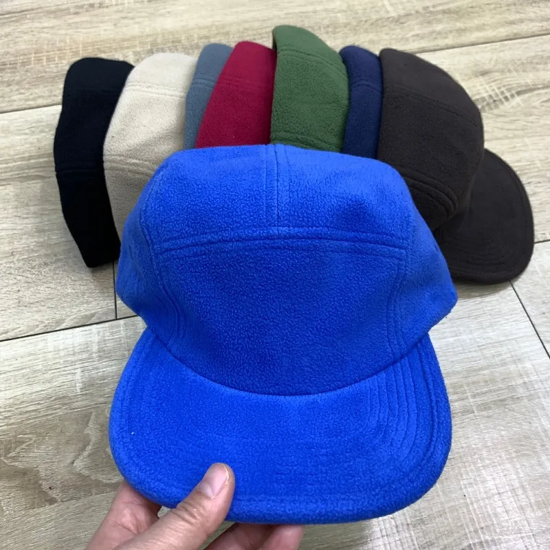 Fashion Pure Colour Flat-brimmed 5-panel Baseball Caps for Men and Women Winter Retro Fleece Warm Versatile Hip-hop Hats
