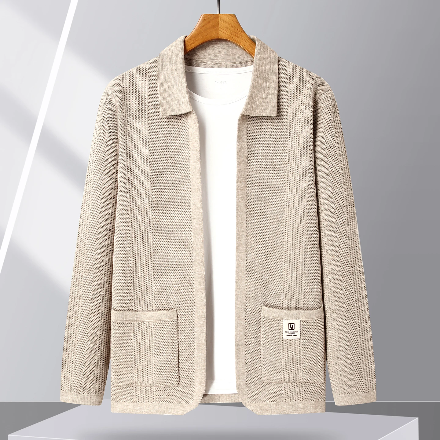 Fashion letter embossed pocket knitted cardigan men's high-quality brand skin friendly comfort shawl casual lapel sweater coat