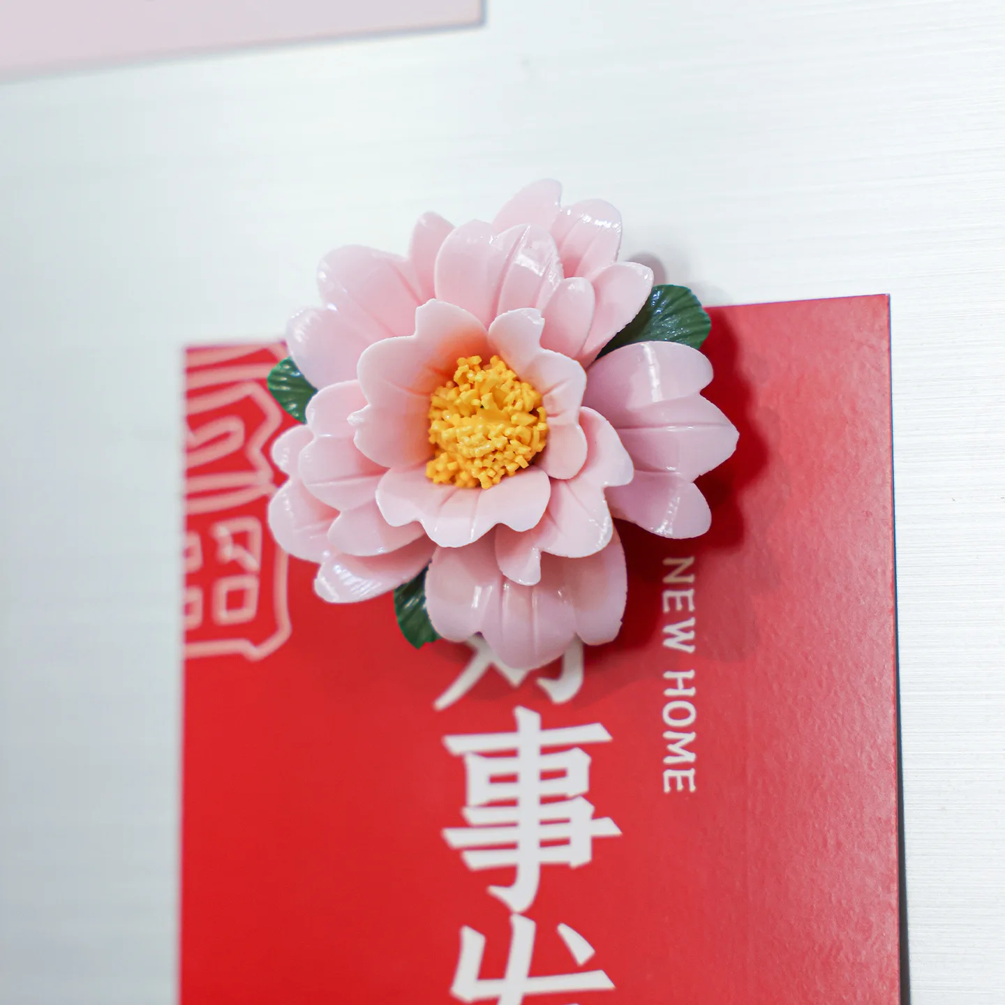Ceramic Peony Fridge Magnet, Decorative Flower Magnetic Note Clip Living Room Table Ornament Housewarming Holiday Present