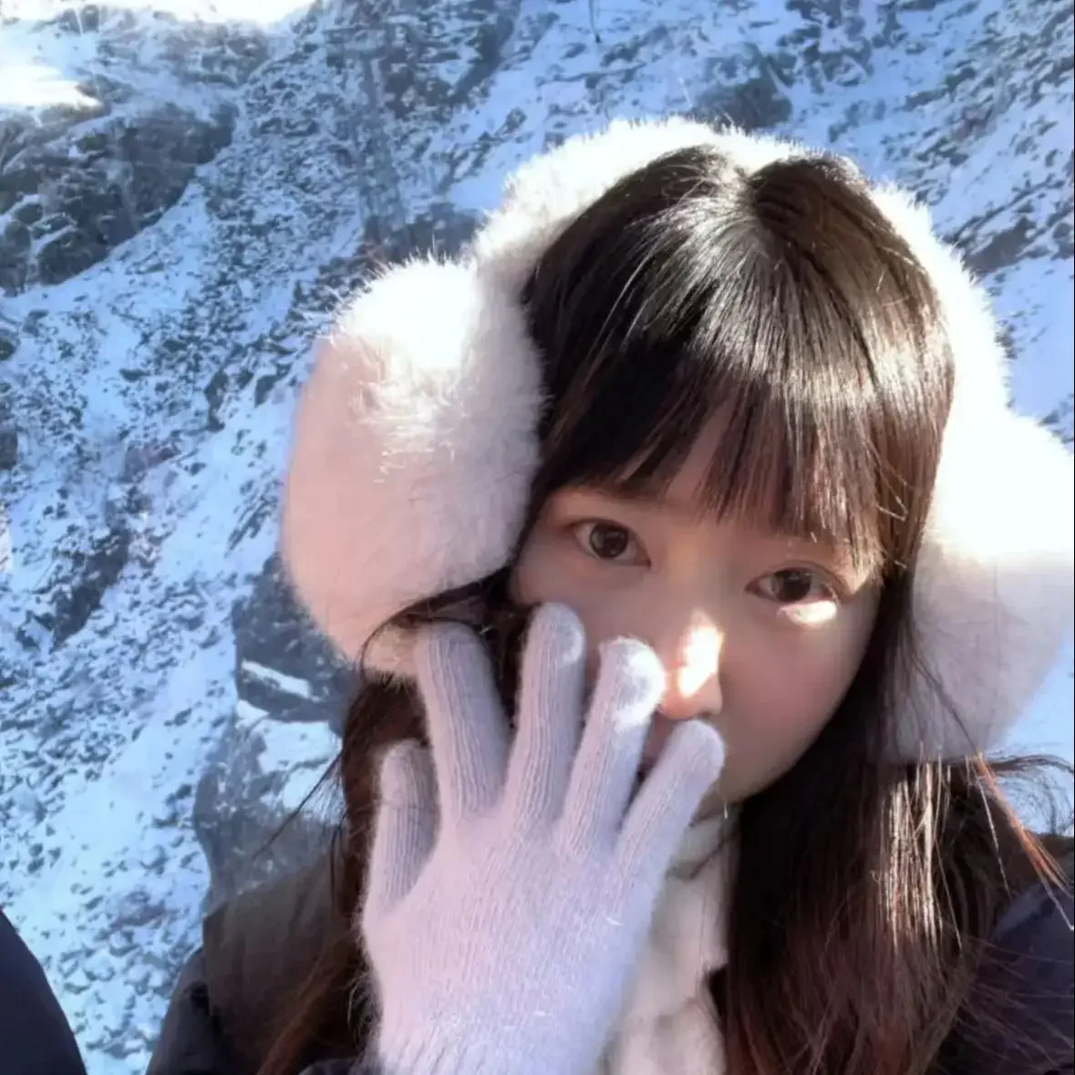 Anjj 2026 New Hairy Earmuffs High-End Fashion Cute Beige Faux Rabbit Fur Ear Muffs Winter Popular Accessories