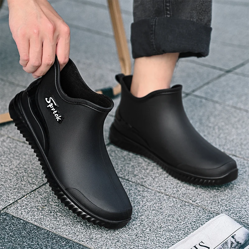 

Ankle Rain Boots for Men Integrated Forming Simple Waterproof Rain Shoes Toughness Anti-slip Fishing on Work Camping Waterproof